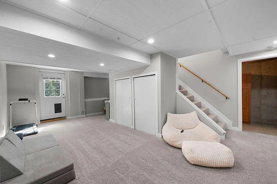 Building Photo - 2700 Dorado Ct