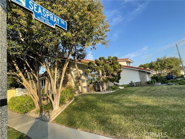 Building Photo - 29404 Seaspray Dr
