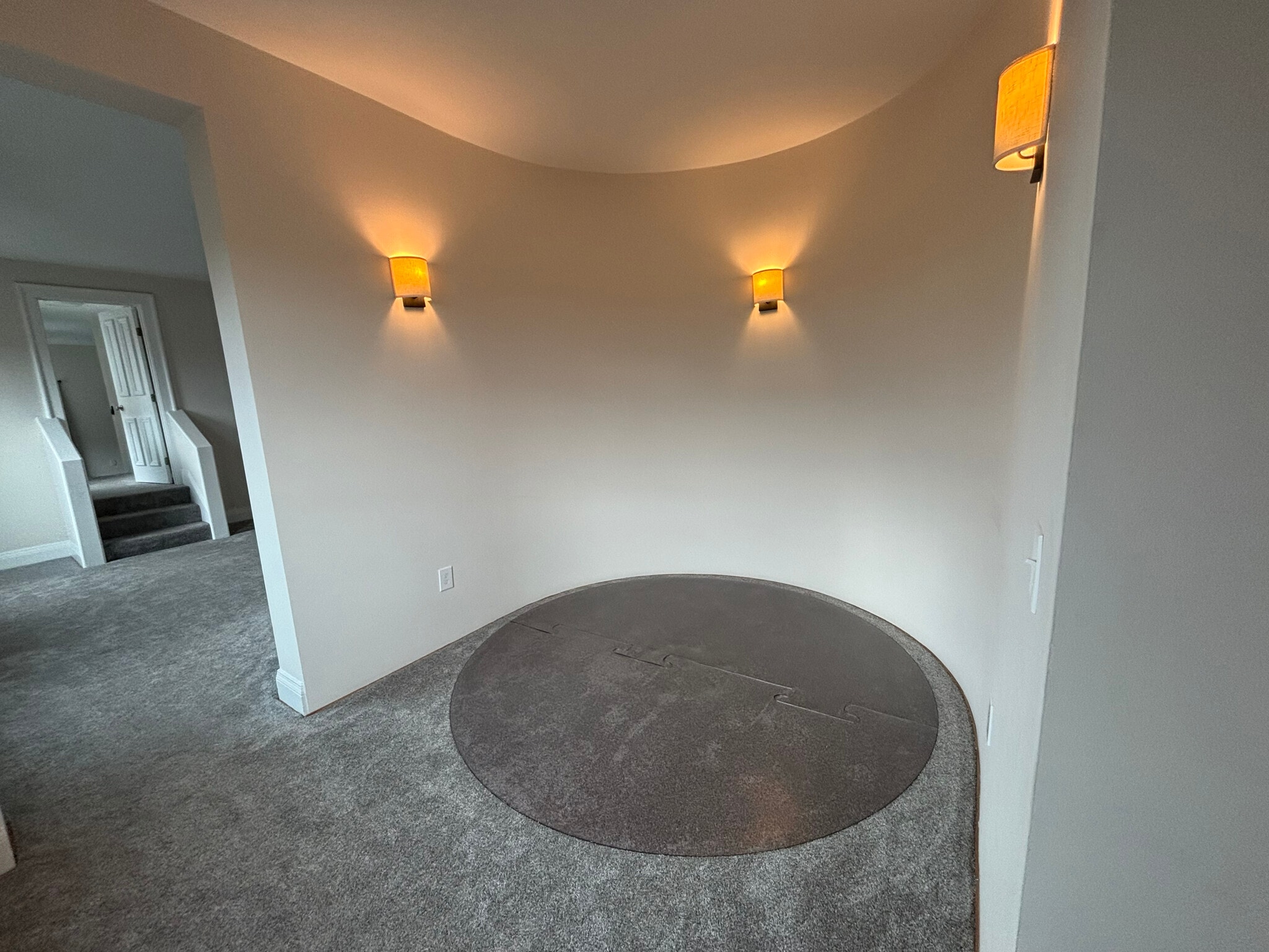 Dining area - 440 Hopkins St