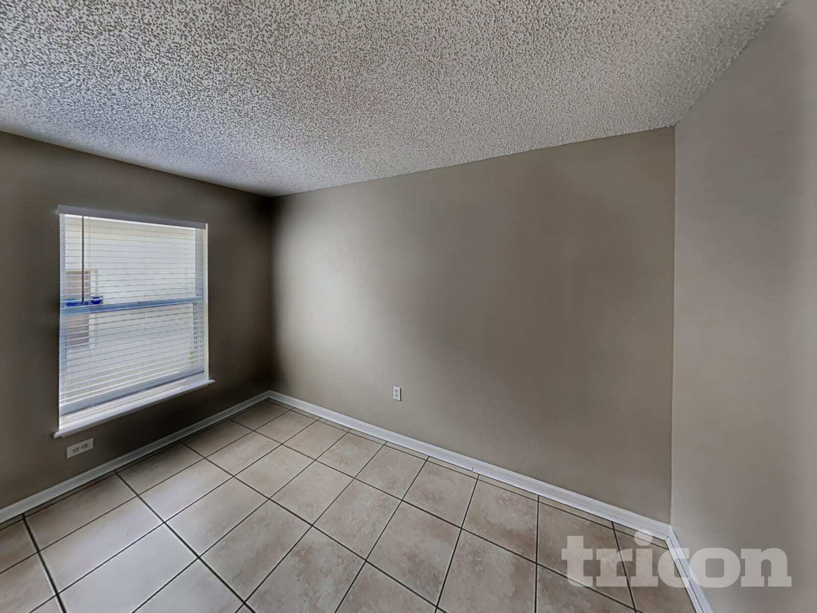 Building Photo - 6209 Cannoli Pl