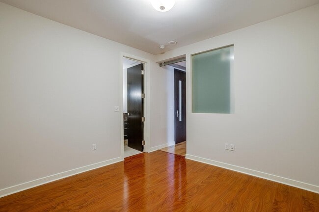 Building Photo - Come Live in Historic Montgomery Plaza- Ea...