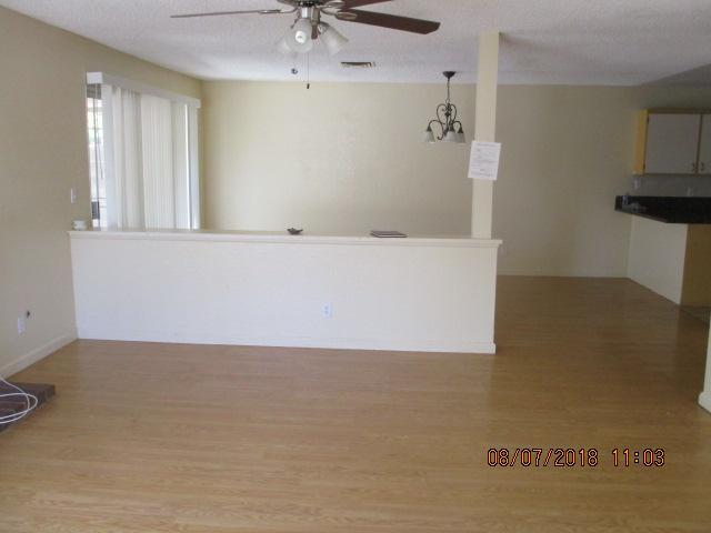 Building Photo - 3994 Foxgrove Dr