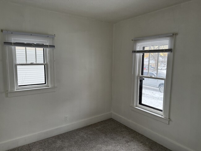 Bedroom - 18939 Meier St