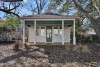 Building Photo - 1102 Tree Canopy Wy