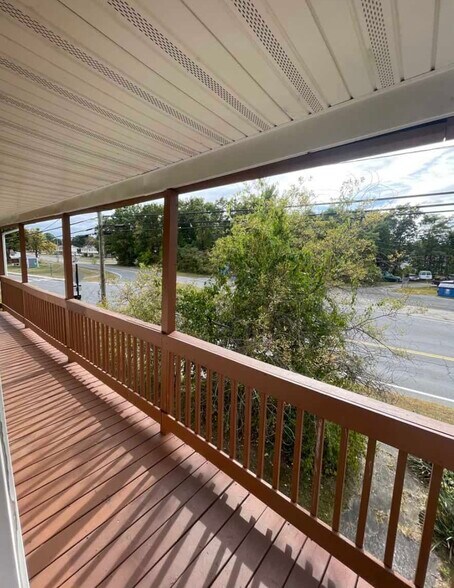 Building Photo - 1 Millers Falls Rd