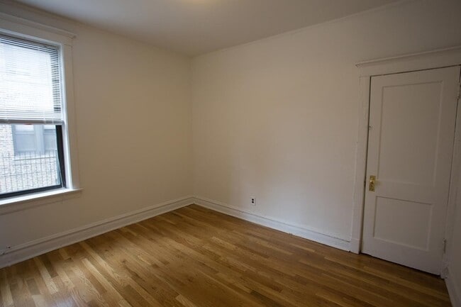 Floorplan - 5416 S. Woodlawn Avenue