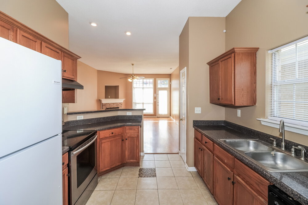 Building Photo - 2811 Misty Bay Dr
