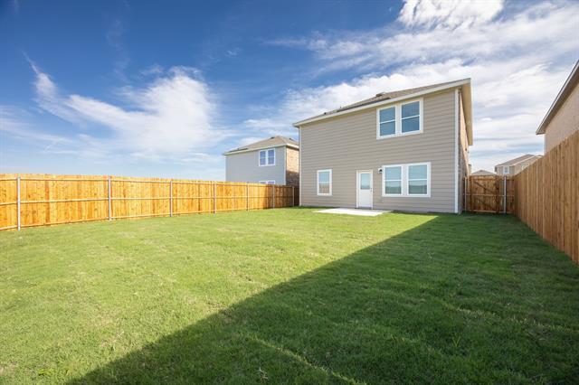 Building Photo - 5953 Sahara Dr