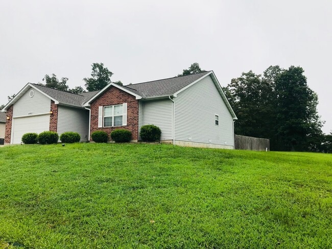 Building Photo - Located On Shalom Mountain