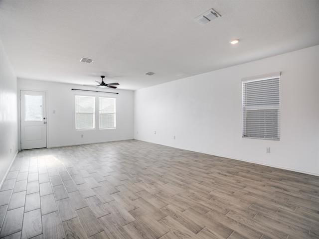 Building Photo - 1505 Helmoken Falls Dr