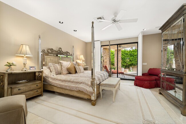 Building Photo - 45640 Rancho Palmeras Dr