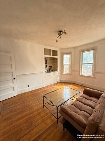 Building Photo - 58 Aspinwall Ave