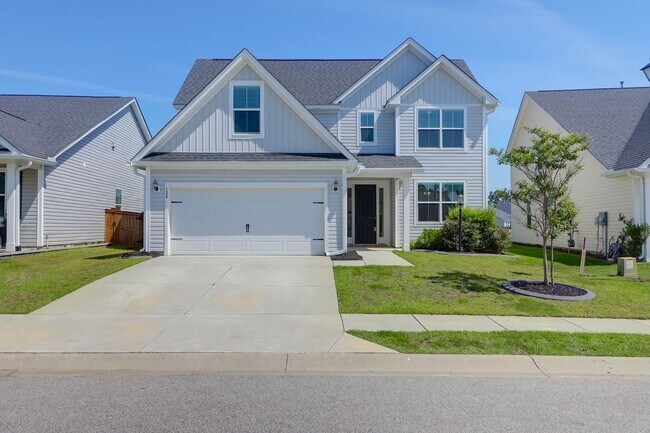 Building Photo - Pristine and Calm Home in Moncks Corner