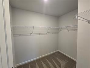Building Photo - 647 Skye Dr
