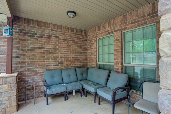 Building Photo - 6905 91st St