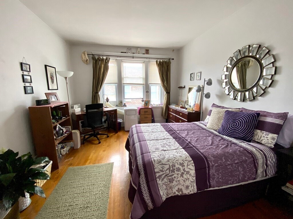 Building Photo - 16 Parkman St