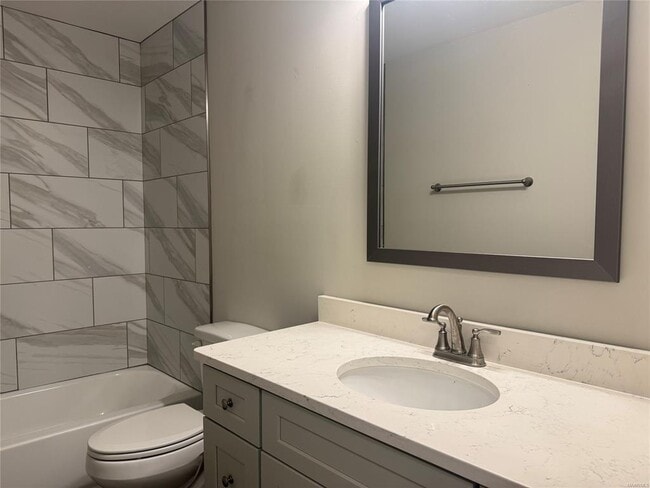 Building Photo - 107 Fox Run Dr