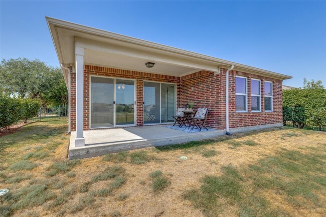 Building Photo - 7414 Birmingham Forest Dr