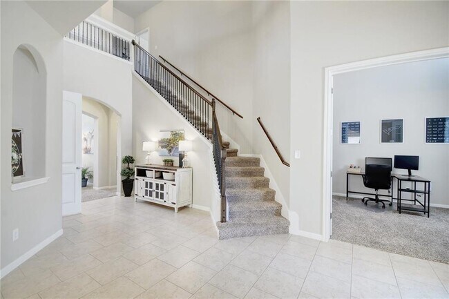 Building Photo - 4116 Godwit Dr