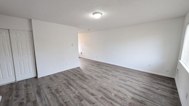 Building Photo - One level in Shewood