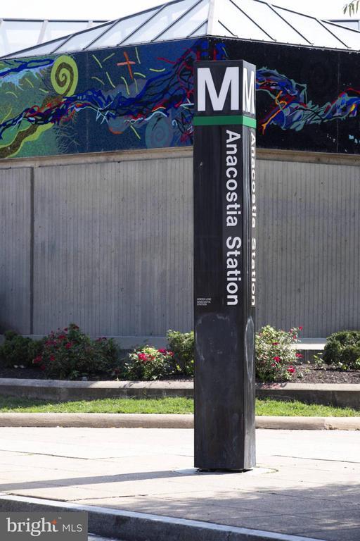 Building Photo - 2330 14th Pl SE