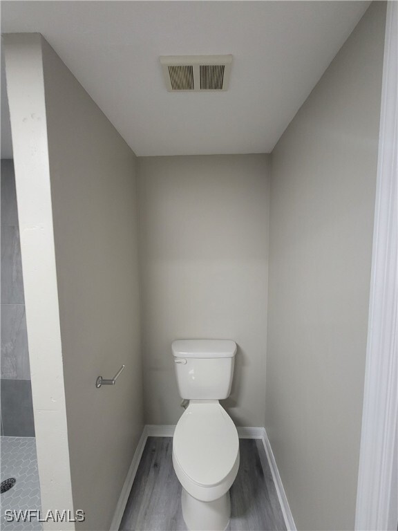 Building Photo - 4815 Triton Ct E