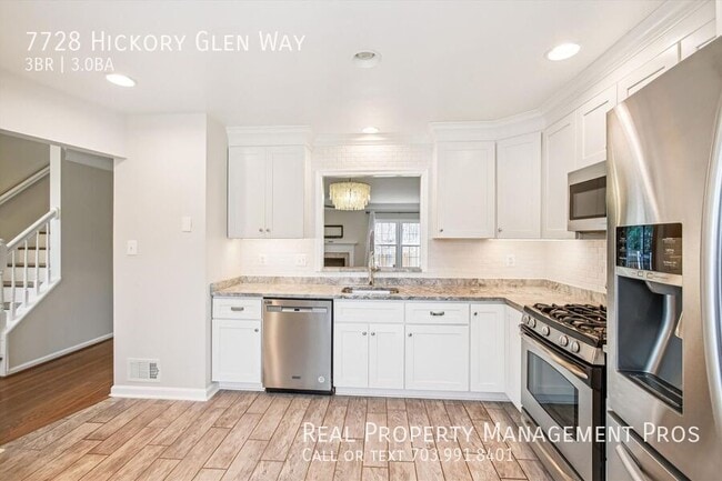 Building Photo - 7728 Hickory Glen Way