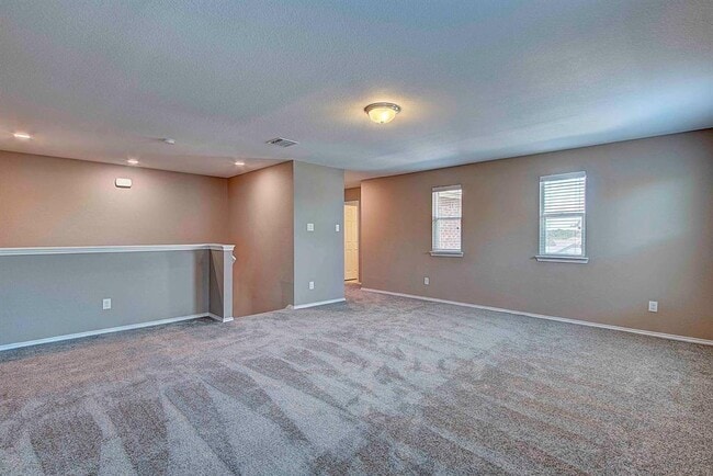 Building Photo - 1224 Half Hitch Trl