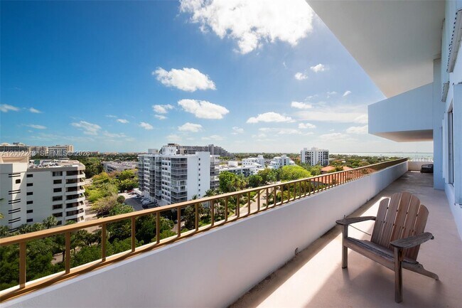 Building Photo - 155 Ocean Ln Dr