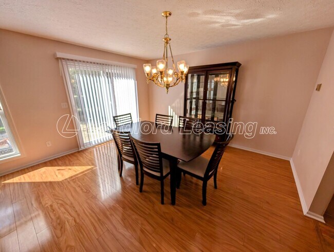 Building Photo - Avon Home with Vaulted Ceilings, Gas Firep...