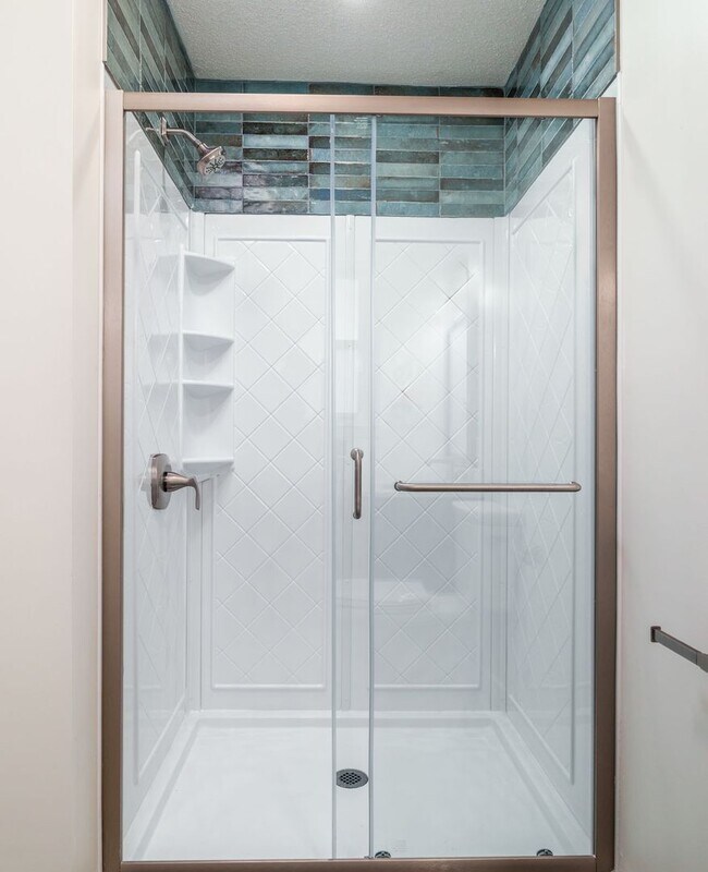 Building Photo - Charming West Ashley Home