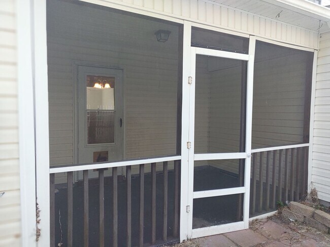 Building Photo - Just waiting for YOU!! At Carolina Forest!!!