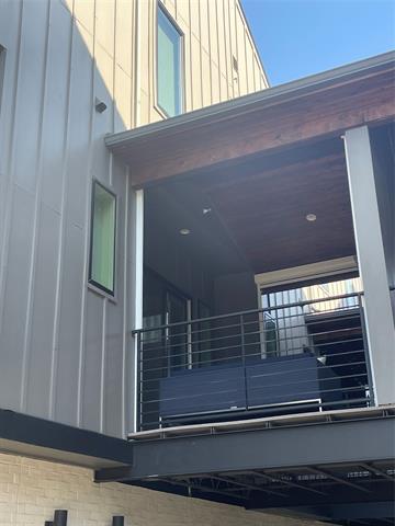 Building Photo - 5707 Lindell Ave