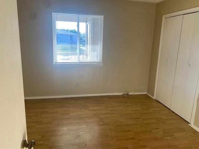 Building Photo - 5630 Brookview Ct