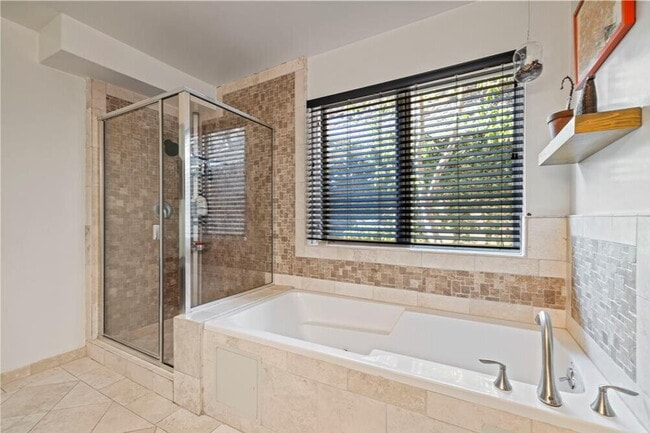 Building Photo - Welcome to Monterey Villas – Unit #205