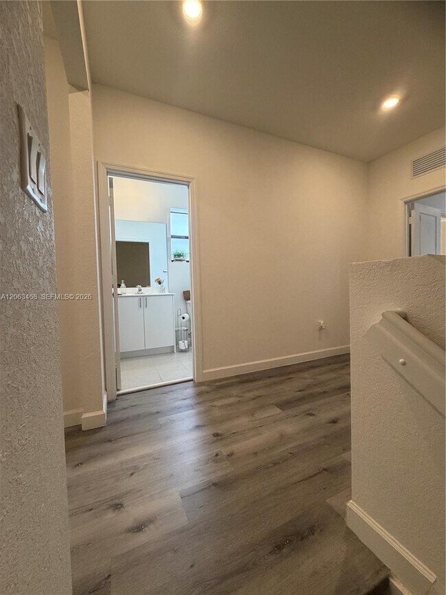 Building Photo - 12944 SW 286th Terrace