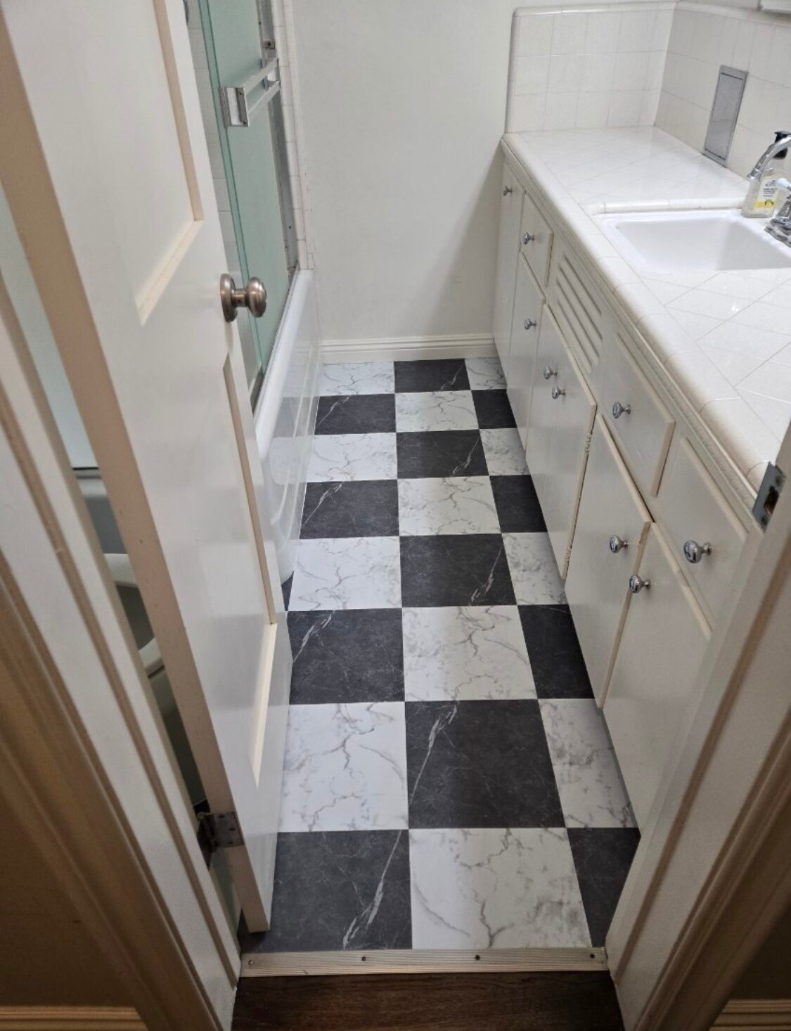 Building Photo - 1570 Via Capri