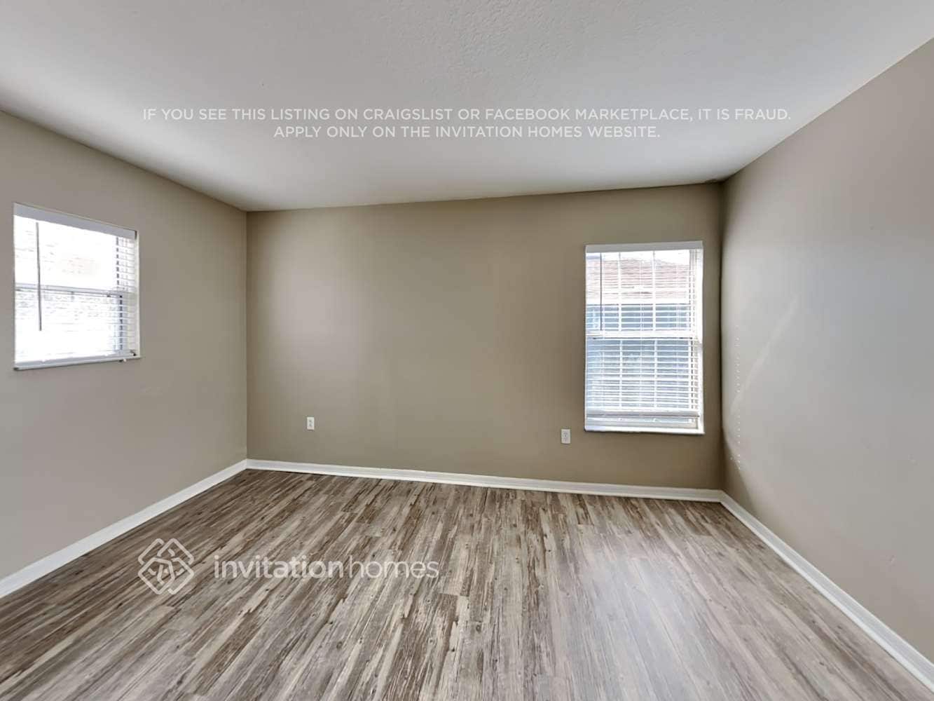 Building Photo - 9605 Simeon Dr