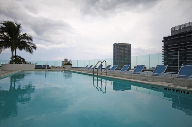 Building Photo - 45 SW 9th St