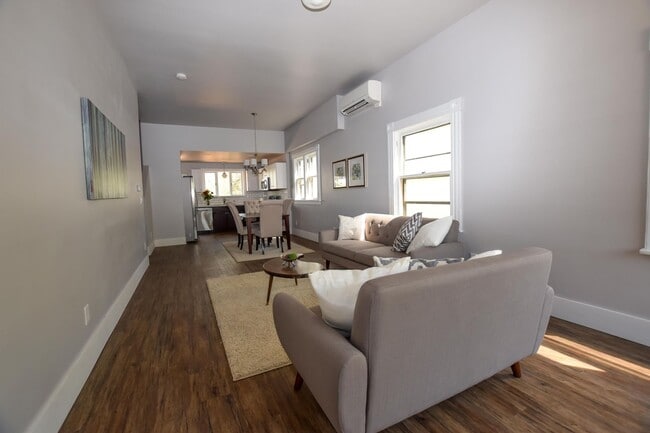 Building Photo - Morrison