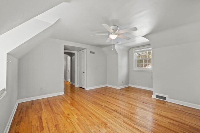 Building Photo - 181 Amazon Pl