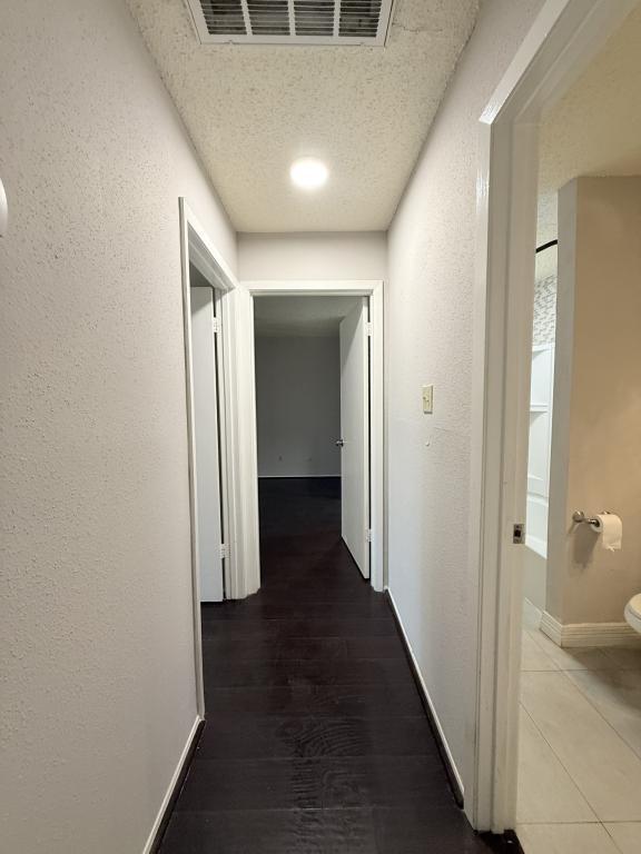 Building Photo - 9383 Pagewood Ln