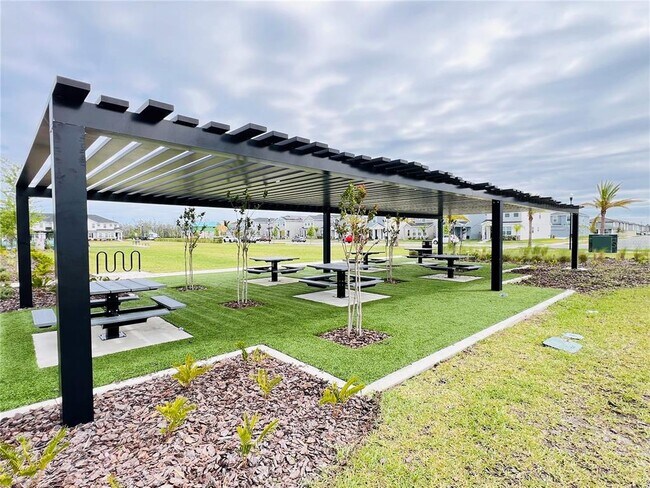 Building Photo - 317 Silverbell Trl