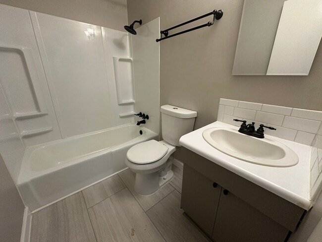 Building Photo - 3316 Annally Dr