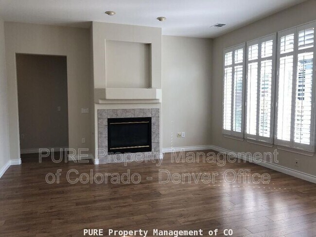 Building Photo - 9201 W Chatfield Pl