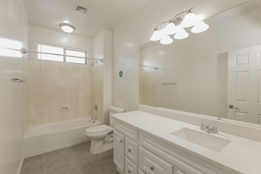 Building Photo - 46141 W Morning View Ln