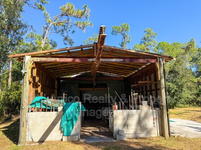 Building Photo - 13670 Highland Rd