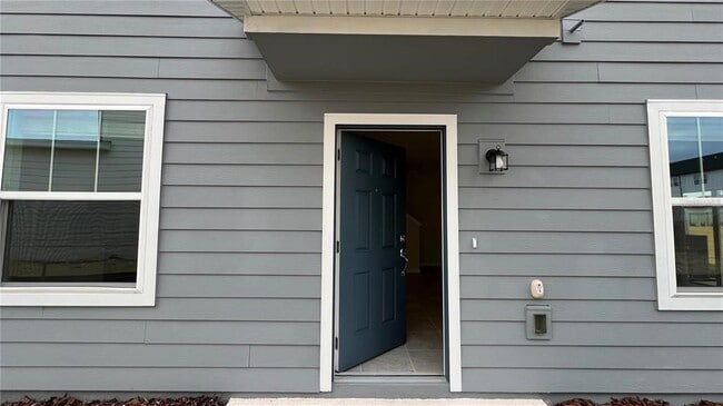 Building Photo - 2855 Stunning Ave