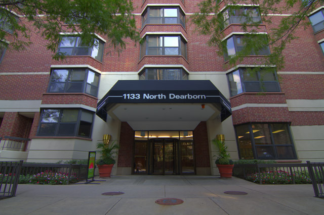 Primary Photo - 1133 N Dearborn St