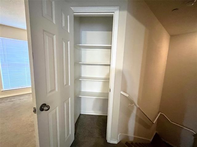 Building Photo - 3259 Wexford Dr